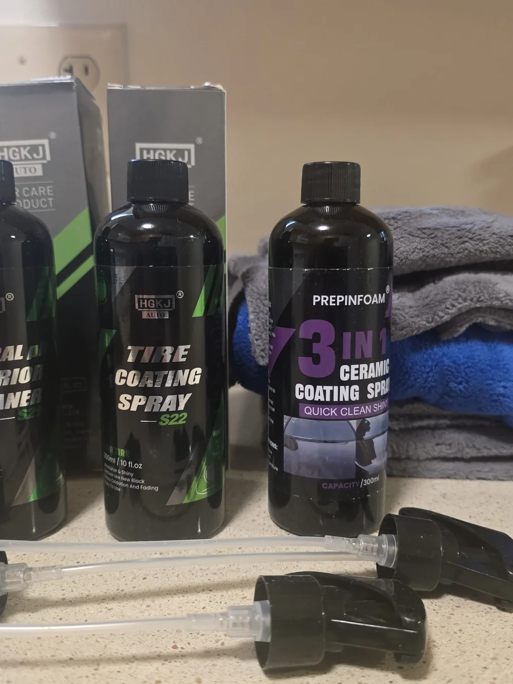 3-in-1 Ceramic Coating Spray & Tire/Interior Care Kit - Black